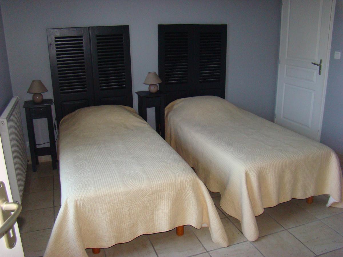 Chambres D'Hotes Les Laitieres Beaurepaire  Exterior foto